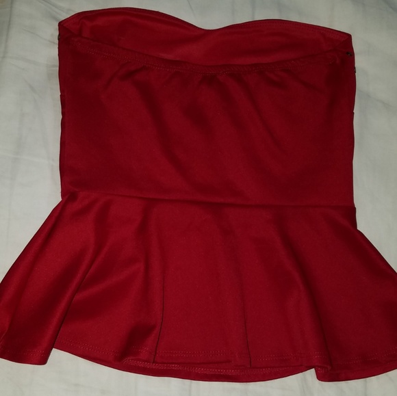 Red strapless top - Picture 3 of 4